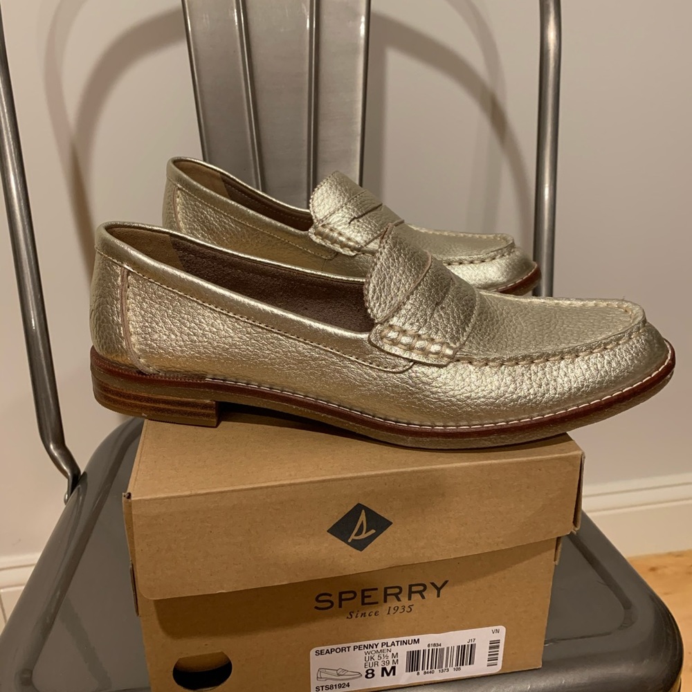Sperry Seaport Penny Platinum